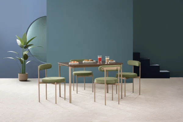 DRIP 4 Seater Dining Set