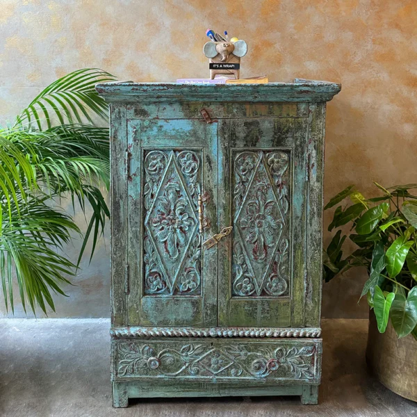 Raaha Carved Antique Teak Wood Almirah